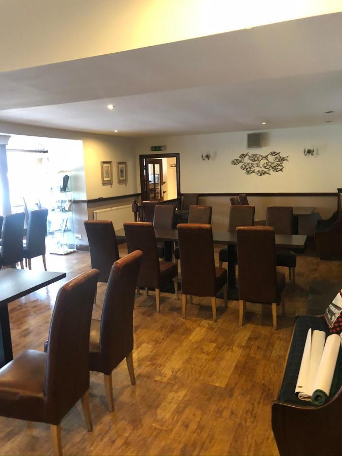The Anglers Inn Perth Esterno foto