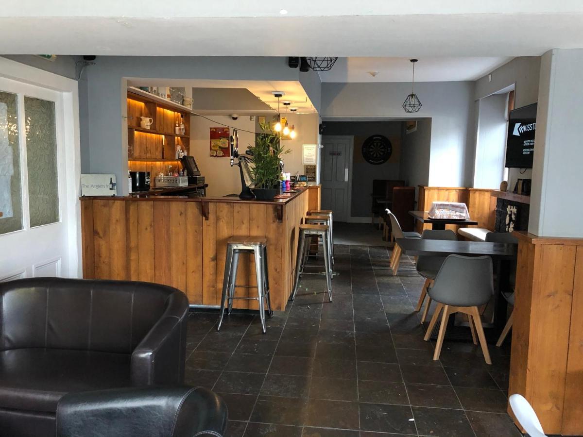 The Anglers Inn Perth Esterno foto